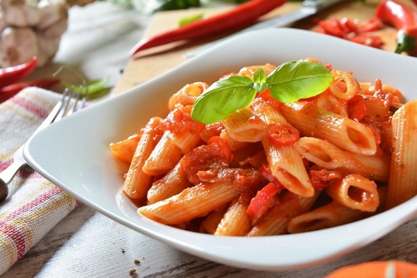 Що замовити на вечерю, коли немає сил готувати: найкращі варіанти дост