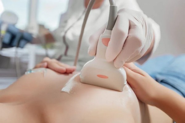 Фиброаденома молочной железы: современные методы диагностики и лечения