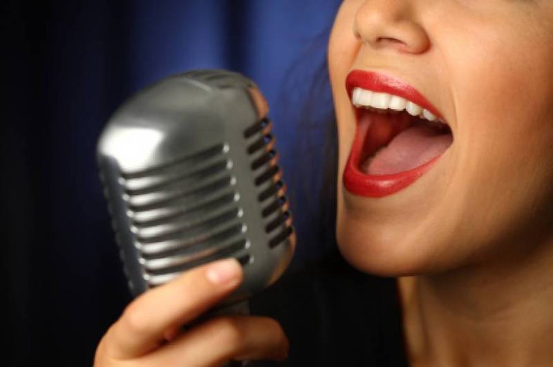 4 упражнения для развития красивого голоса