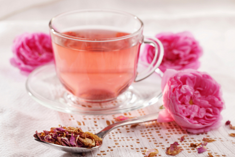 Розовый чай – удивительный напиток с ароматом роз