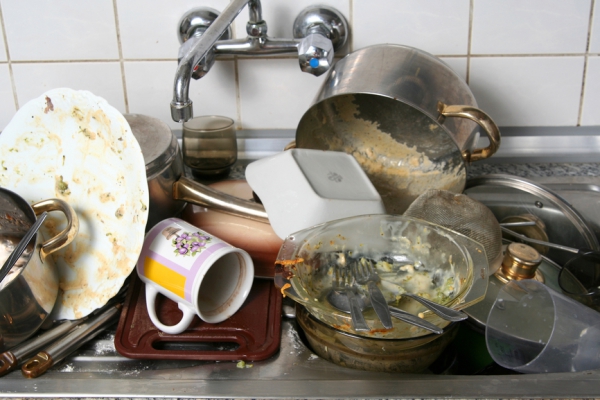 Как отмыть посуду: кухонные хитрости