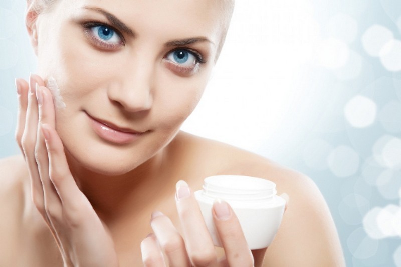 Увлажняющий крем для сухой кожи лица: какой выбрать