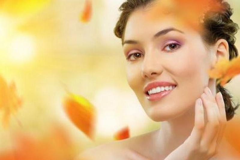3 совета, как правильно ухаживать за кожей лица осенью