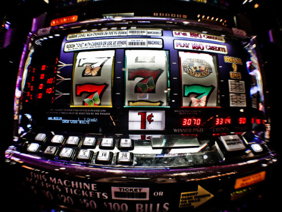 Как играть в казино Вулкан, чтобы зарабатывать большие деньги?