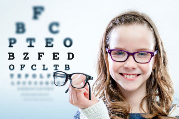 5 причин не носить очки в детском возрасте