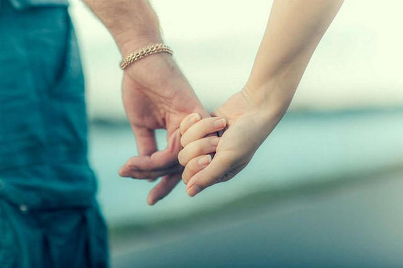 Фото мужской и женской руки вместе