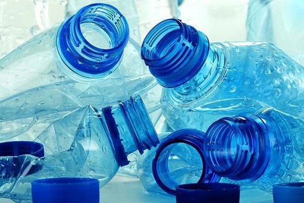 В Швеции нашли натуральную альтернативу пластику