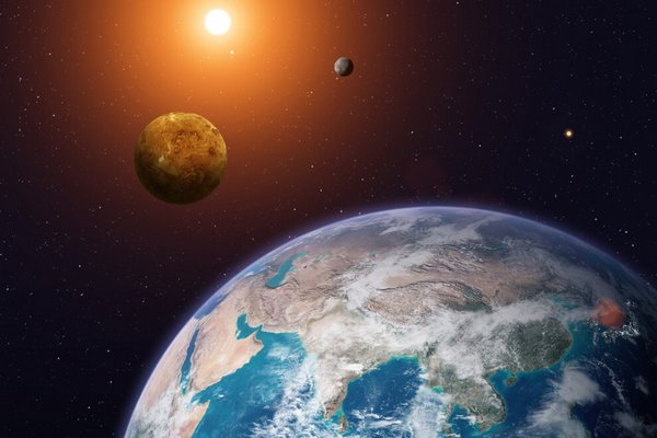 Как первый ретроградный Меркурий в 2022 году влияет на нас