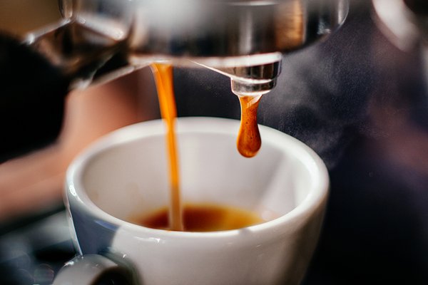 Эксперты назвали лучшие «утренние» напитки, которыми можно заменить кофе