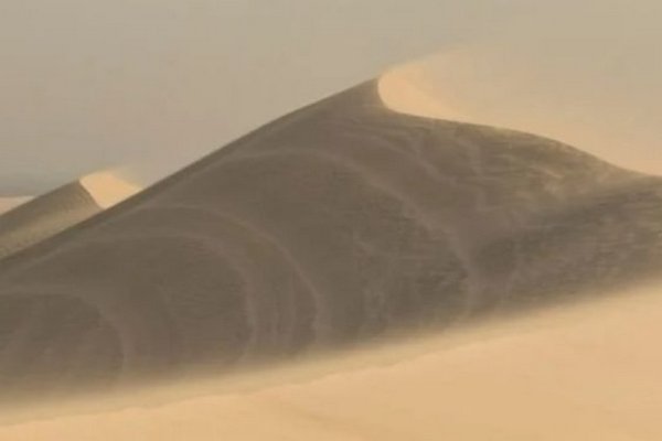 Песчаные дюны умеют "дышать": они вдыхают и выдыхают водяной пар