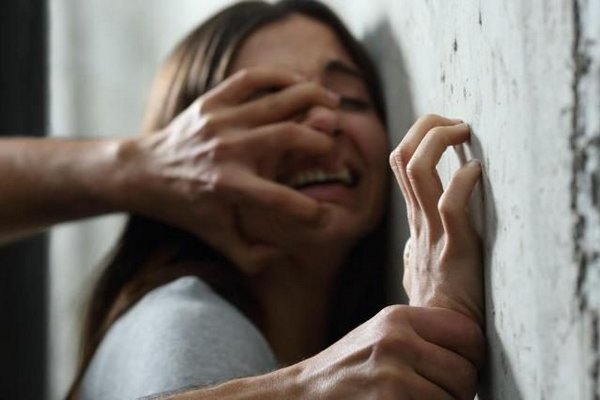 Я боюсь, что меня изнасилуют – что делать с таким страхом, рассказала психолог