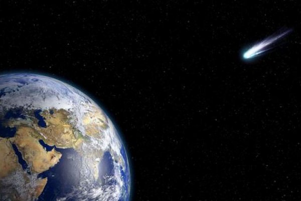 К Земле приближается редкая комета – впервые со времен неандертальцев