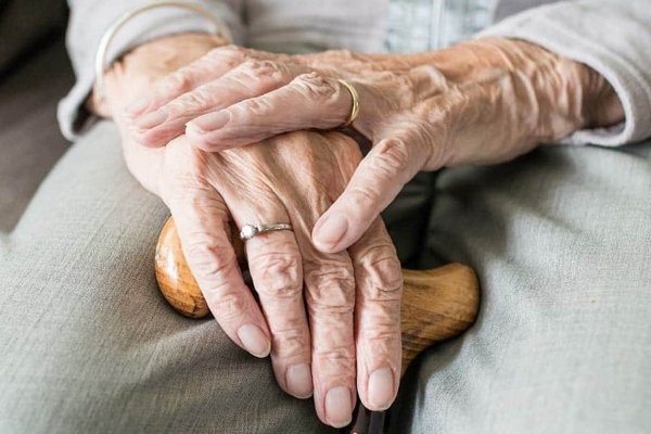 Ученые нашли способ восстановить память у пожилых людей